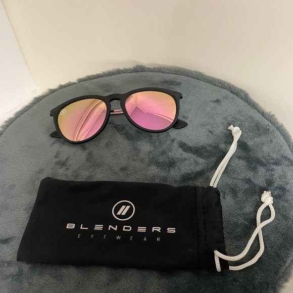 Blenders Accessories Blenders Rose Theater North Park Sunglasses